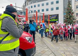 Wieder Hunderte Protestieren In Jena 16